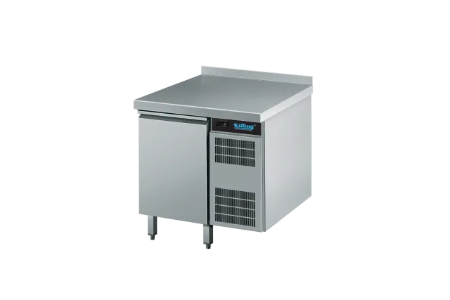 Stół chłodniczy z centralnym  chłodzeniem bez blatu AKTZK7111600