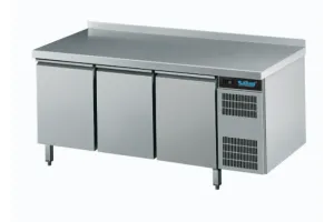 Stół chłodniczy z centralnym chłodzeniem, bez blatu GN 2/3 1716x575x800 AKT ZK632 3600 Rilling