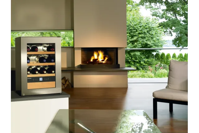 Szafa do przechowywania wina 56 l 61,2x42,5x47,8 cm Liebherr WKes653