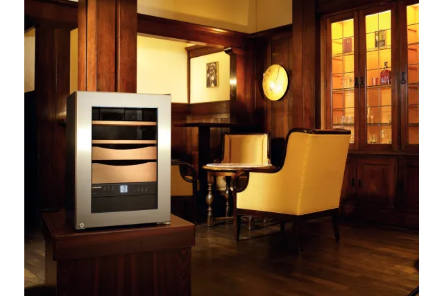 Humidor Liebherr 61,2x42,5x47,8 cm ZKes453