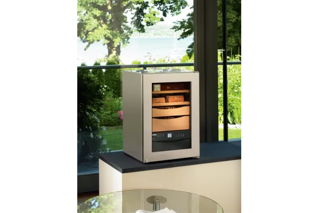 Humidor Liebherr 61,2x42,5x47,8 cm ZKes453