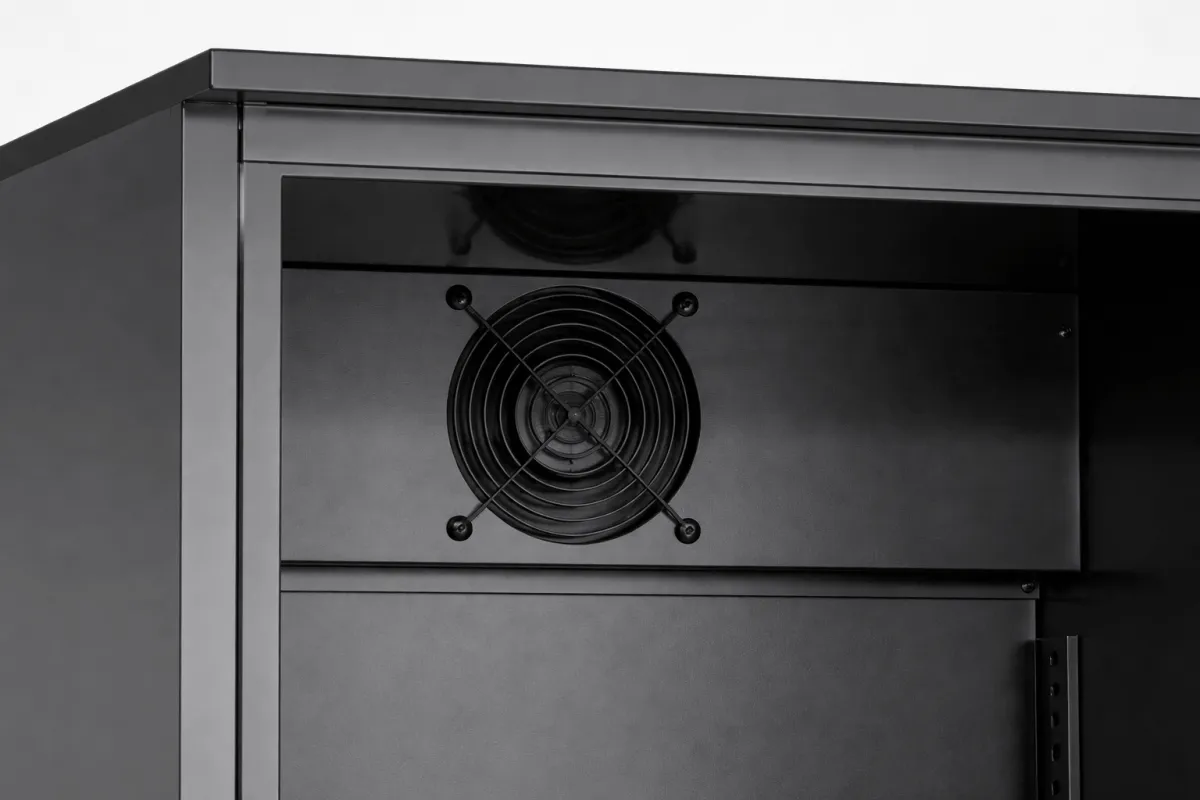 Lodówka barowa 1-drzwiowa, 243L, 600x530x(H)1820mm, czarna Arktic 236956