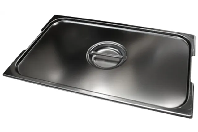 PU - 2/4 ﻿Pokrywka z wycięciem na uchwyt Red Fox 00001726