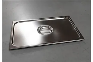 PCH - 2/3 ﻿Pokrywka z wycięciem na chochlę Red Fox 00001714