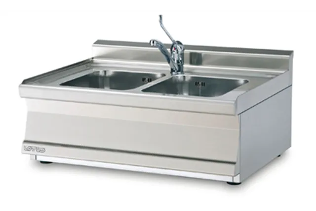 LAT-68 ﻿﻿Zlew z baterią RM Gastro 00000573