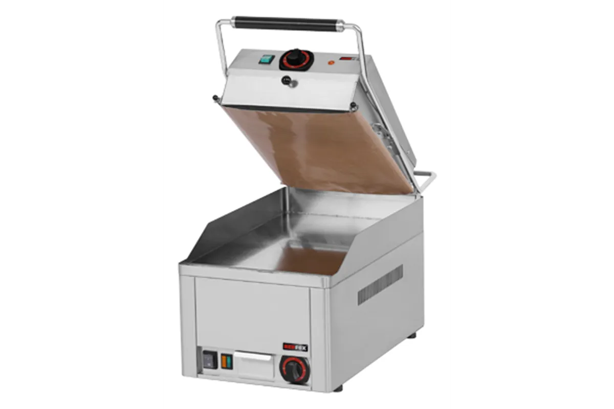 KD - 33 ED ﻿Steak grill chromowany - komplet Red Fox 00000372