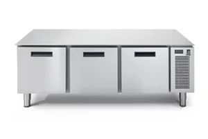 LS 703 TN/V 1C ﻿Podstawa chłodnicza 3-szufladowa RM Gastro 00026899