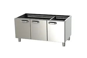 P 70/120 D ﻿Podstawa z drzwiami Red Fox 00027352