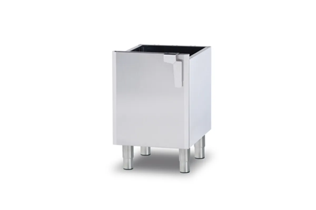 M-94 ﻿Podstawa zamknięta RM Gastro 00028444