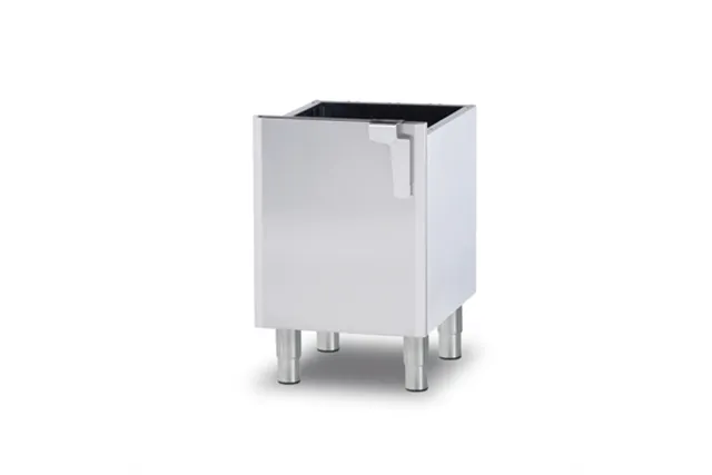 M-94 ﻿Podstawa zamknięta RM Gastro 00028444