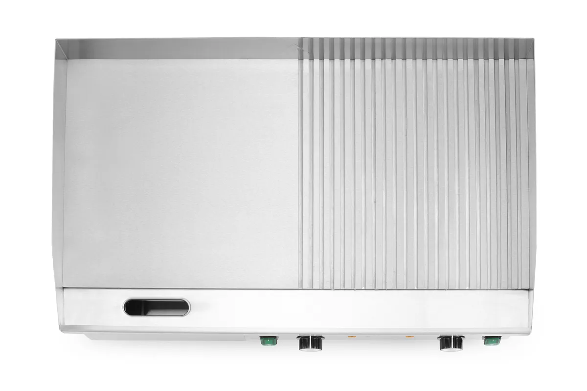 Płyta grillowa w połowie żebrowana, Budget Line, 1/2 gładka, 1/2 ryflowana, 400V/4400W, 720x460x241mm HENDI 154991