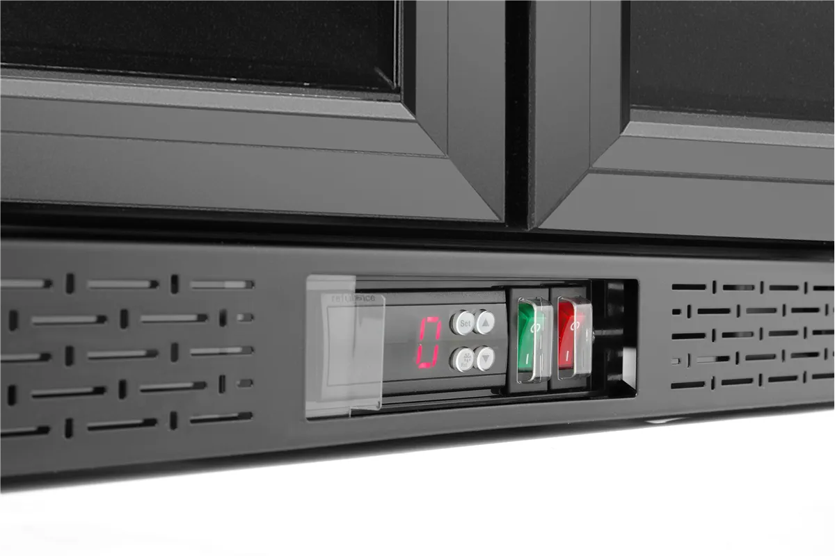 Lodówka barowa 2-drzwiowa, 158L, czarny, 220-240V/160W, 900x530x870mm Arktic 236895