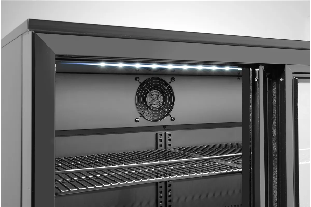 Lodówka barowa z potrójnymi drzwiami suwanymi, 308L, czarny, 220-240V/160W, 1350x520x865mm Arktic 236901