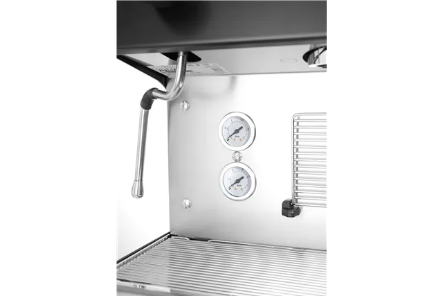Ekspres do kawy Julia, 2-grupowy, automatyczny, 230V/3700W, 665x563x530mm Verona 207581