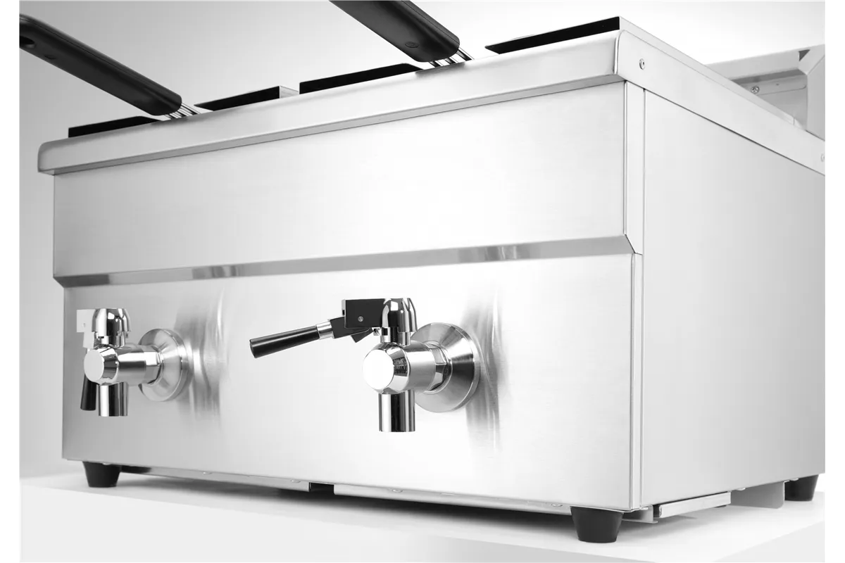 Frytownica indukcyjna z kranem spustowym, 2 × 8 l, Profi Line, 16L, 230V/7000W, 577x609x410mm HENDI 215029