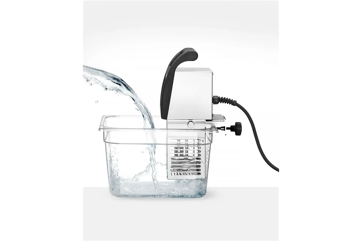 Cyrkulator zanurzeniowy do gotowania sous vide MASTERVIDE, 56L, 230V/2000W, 137x215x361mm HENDI 222546