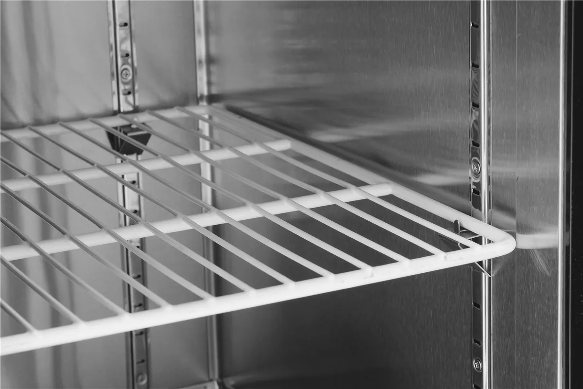 Stół chłodniczy 2-drzwiowy z agregatem bocznym, Kitchen Line, 166L, 230V/300W, 1200x600x886mm Arktic 233344