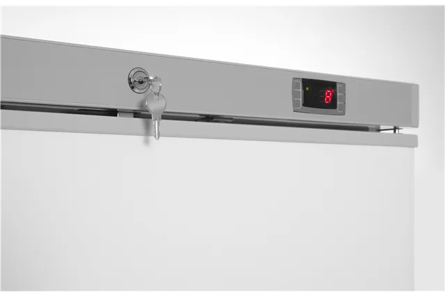 Szafa mroźnicza w obudowie ze stali malowanej na biało, Budget Line, 600 l, 220-240V/436W, 775x710x1900mm Arktic 236109