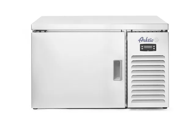 Schładzarka szokowa 3 x GN 2/3, GN 2/3, 30L, 230V/420W, 660x640x525mm Arktic 237731