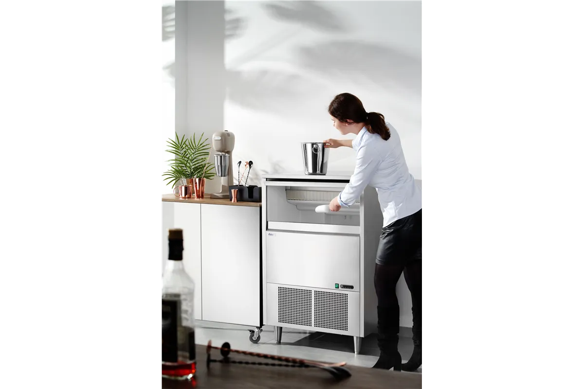 Kostkarka do lodu, 220V/900W, 730x600x1136mm Arktic 271360