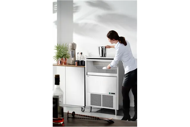Kostkarka do lodu, 220V/900W, 730x600x1136mm Arktic 271360