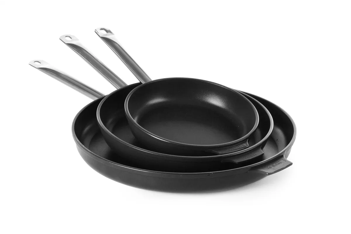 Patelnia Titanium Professional, ⌀240x55mm HENDI 629109