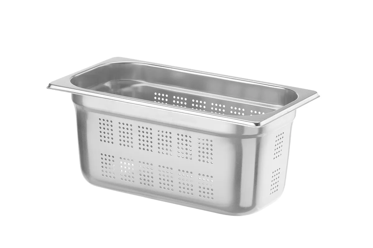 Pojemnik GN 1/3 – perforowany, Profi Line, GN 1/3, 5,7L, 150mm HENDI 802519
