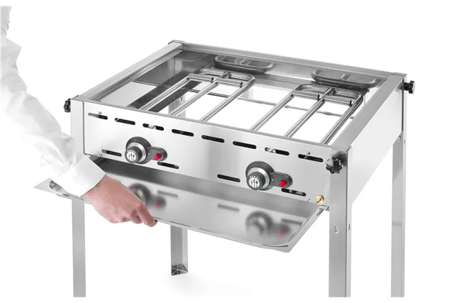 Grill Green Fire 2-palnikowy, Profi Line, Emaliowana patelnia żeliwna i ruszt GN 1/1, 11,6kW, 740x615x825mm HENDI 149508