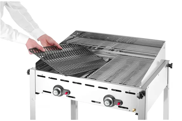 Grill Green Fire 2-palnikowy, Profi Line, Emaliowana patelnia żeliwna i ruszt GN 1/1, 11,6kW, 740x615x825mm HENDI 149508