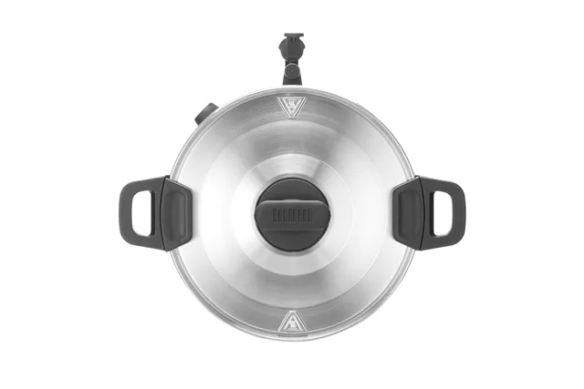 Warnik do wody o pojedynczych ściankach, ≈ 200 filiżanek w 65 min., 30L, 220-240V/2500W, 415x382x620mm HENDI 211151