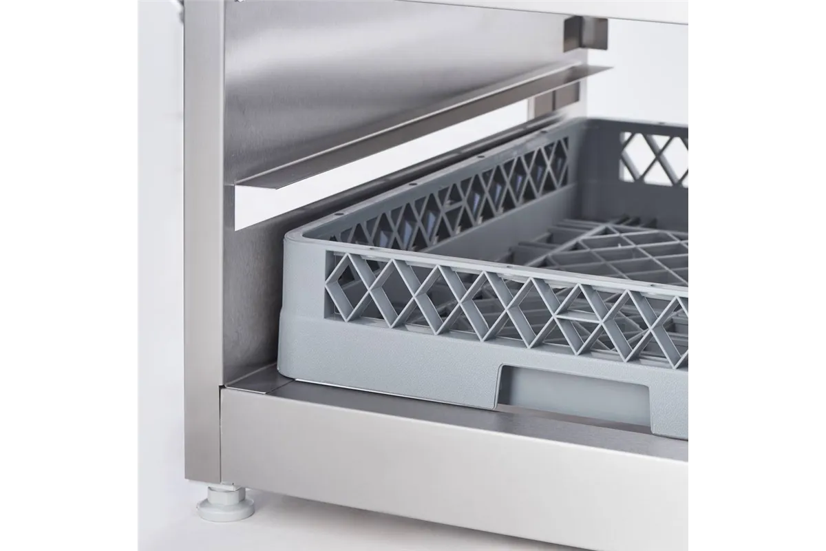 Zmywarko wyparzarka z podstawą, uniwersalna, 4.9/3.4 kW, 400/230 V Stalgast 801501