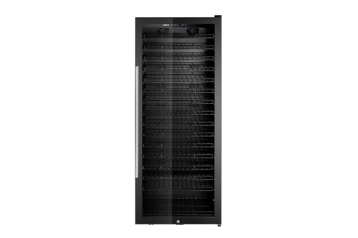 Lodówka do wina, 1-strefowa, na 224 butelki, 542L, czarny, 685x700x1833mm Arktic 237144