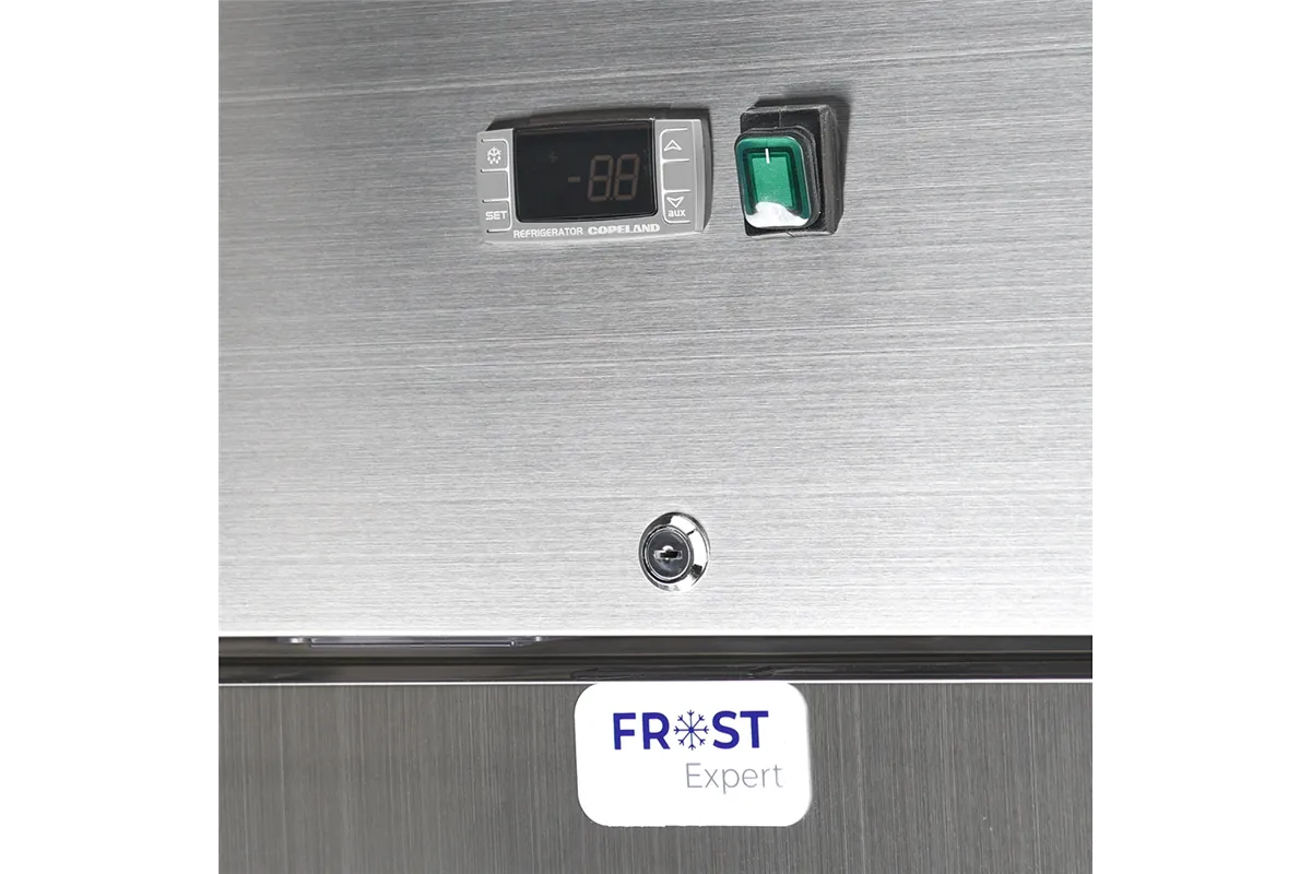 Szafa mroźnicza ze stali nierdzewnej na nóżkach, Frost, GN 2/1, V 460 l Stalgast 835627