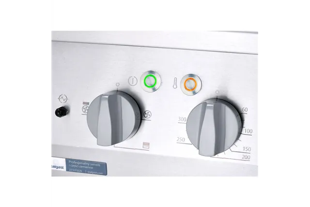 Kuchnia gazowa ECO z piekarnikiem elektrycznym, 1200x700, 21.0+6.5 kW, G20/20 mbar Stalgast 9714410