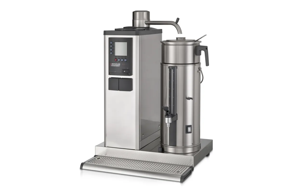 Bravilor model B5 L/R - ekspres przelewowy z filtrem okrągłym z podłączeniem do wody 3/4 cala 