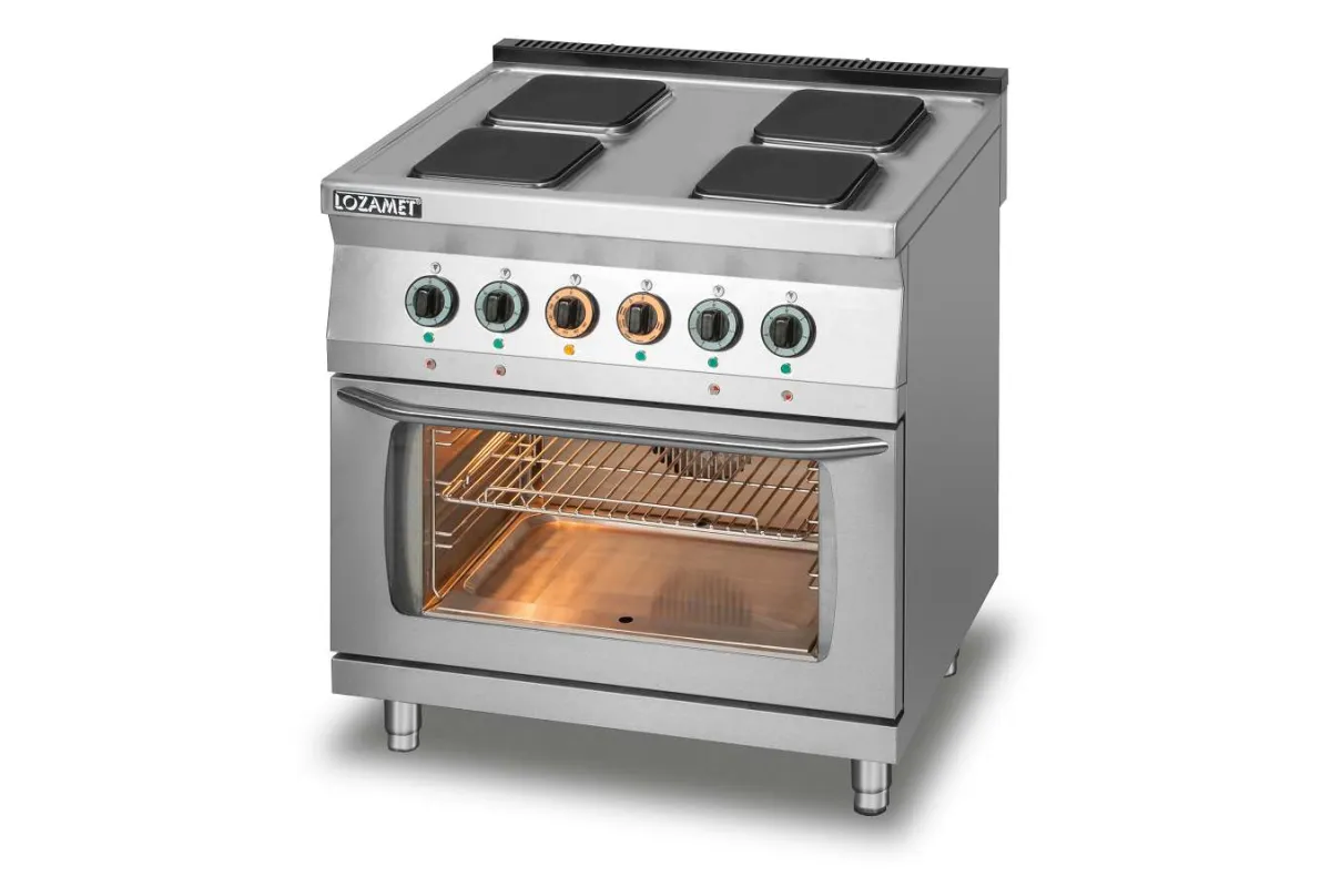 KUCHNIA ELEKTRYCZNA 4-PŁYTOWA Z PIEKARNIKIEM ELEKTRYCZNYM Z TERMOOBIEGIEM GN 1/1 L700.KE4 PET
